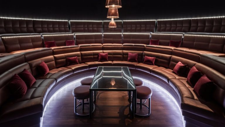 optimal karaoke seating arrangement